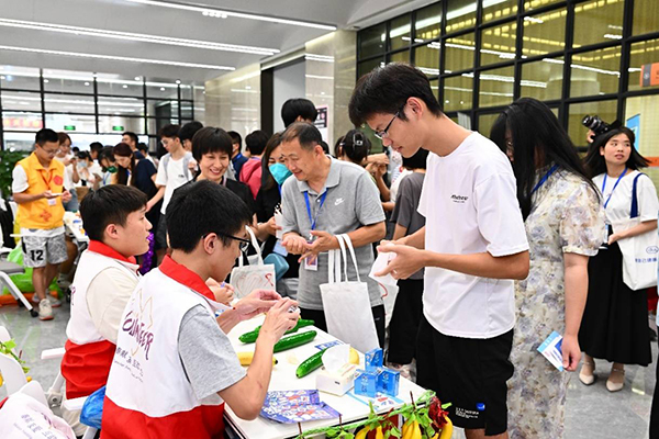 人生就是搏助力大学生抗艾防艾宣传教育项目再起航
